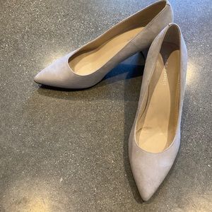 Suede kitten heels. Like new only wore a few times.